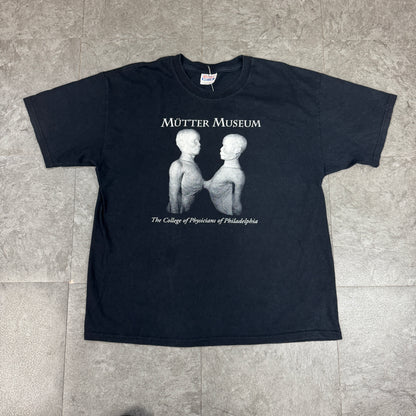 MUTTER MUSEUM Tee