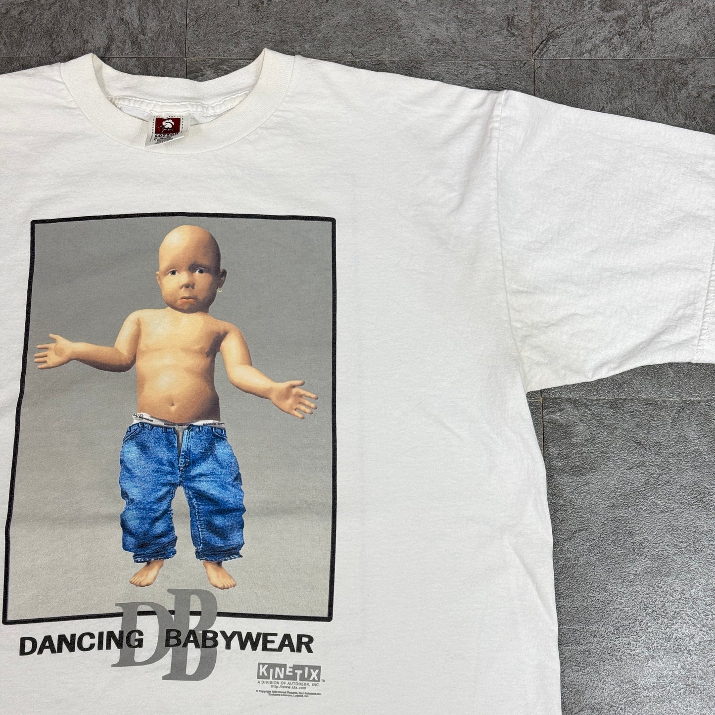 DANCING BABY Calvin Kleinパロ